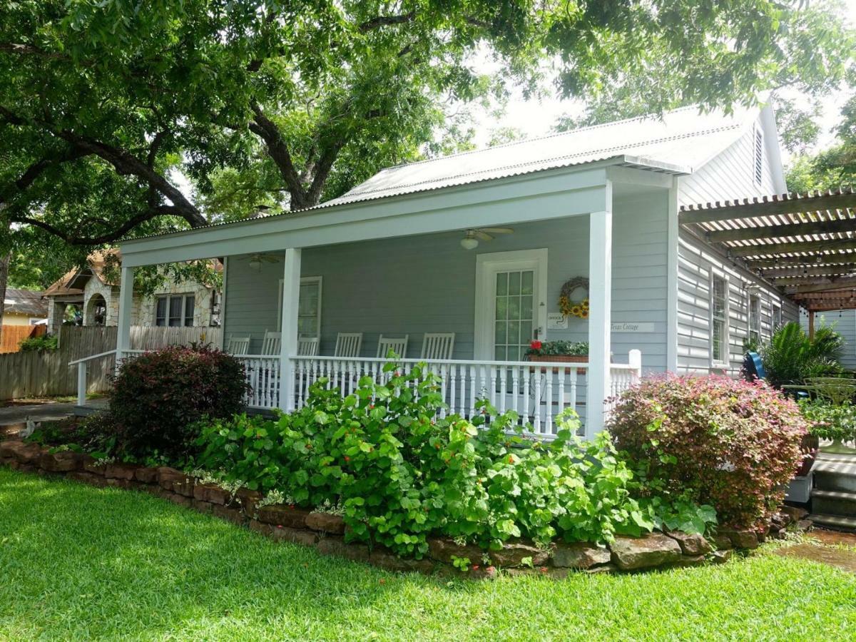 Comal Inn Ню Браунфелс Екстериор снимка